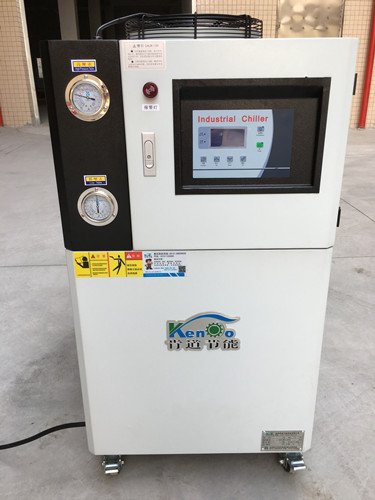冷水機里的結構及原理是什么？